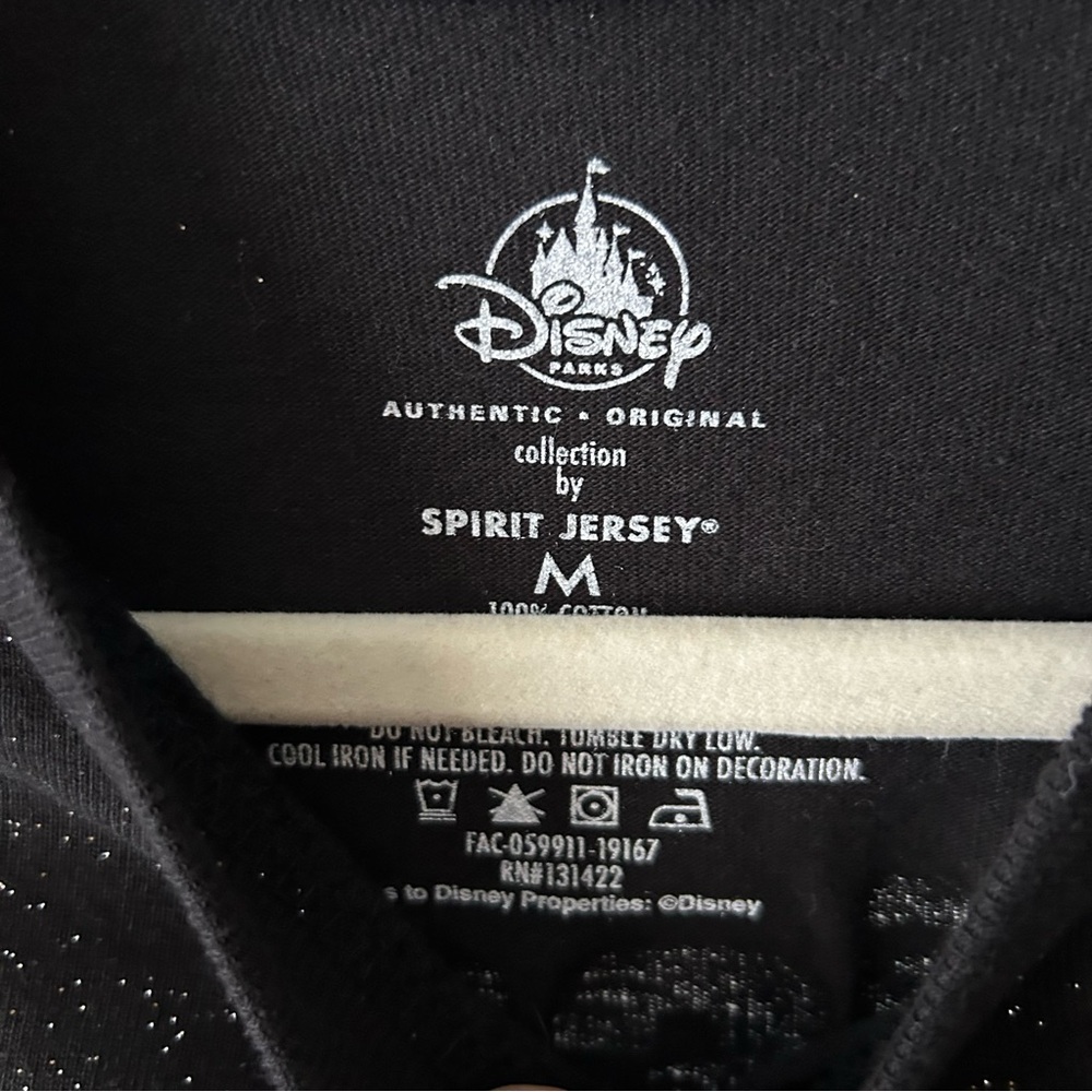 Disney Halloween candy corn glitter Spirit Jersey 2019 NWT medium - Picture 4 of 7